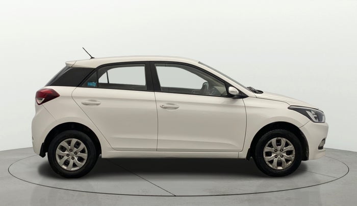 2017 Hyundai Elite i20 SPORTZ 1.2, Petrol, Manual, 76,921 km, Right Side View