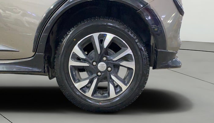 2024 Maruti Swift ZXI PLUS, Petrol, Manual, 30,085 km, Left Rear Wheel