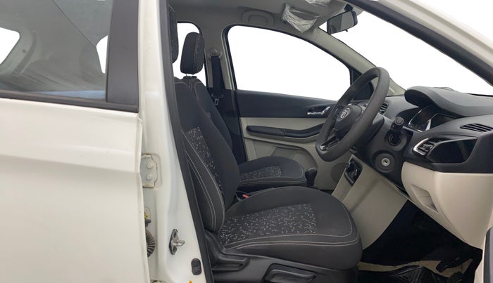 2022 Tata Tiago XZ PLUS CNG, CNG, Manual, 35,137 km, Right Side Front Door Cabin