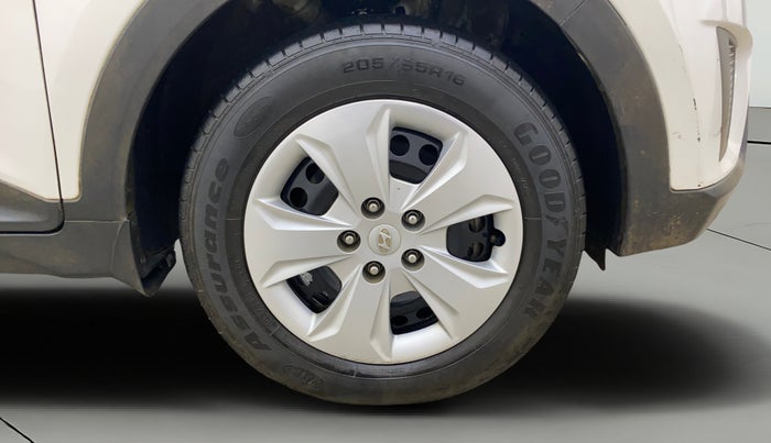 2016 Hyundai Creta E PLUS 1.6 PETROL, Petrol, Manual, 39,971 km, Right Front Wheel