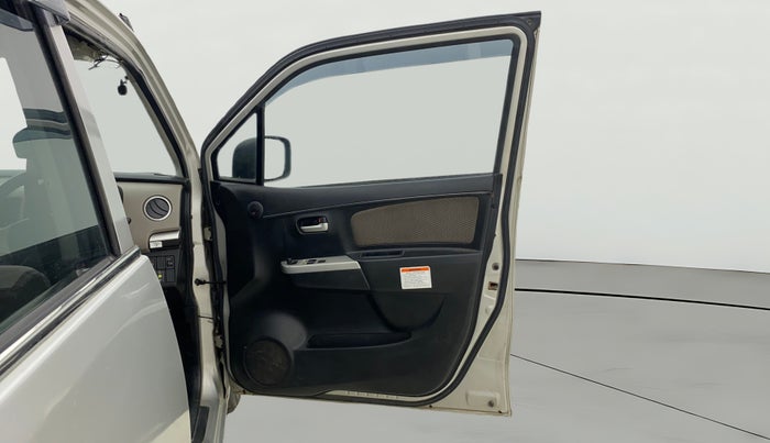 2016 Maruti Wagon R 1.0 LXI CNG, CNG, Manual, 66,397 km, RHS Front Door