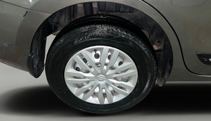 2022 Maruti Dzire VXI AMT, Petrol, Automatic, 69,440 km, Right Rear Wheel