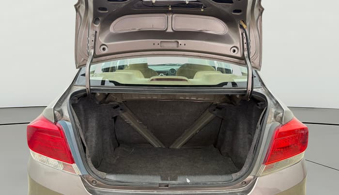 2015 Honda Amaze 1.2L I-VTEC S, Petrol, Manual, 1,09,519 km, Boot Open Zoomed View