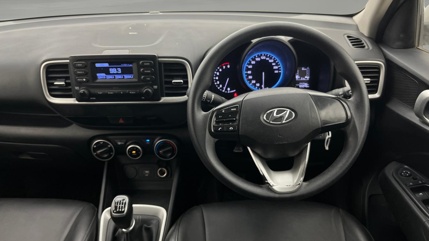 2020 Hyundai VENUE S 1.0 TURBO MT, Petrol, Manual, 65,045 km, Steering Wheel Close Up