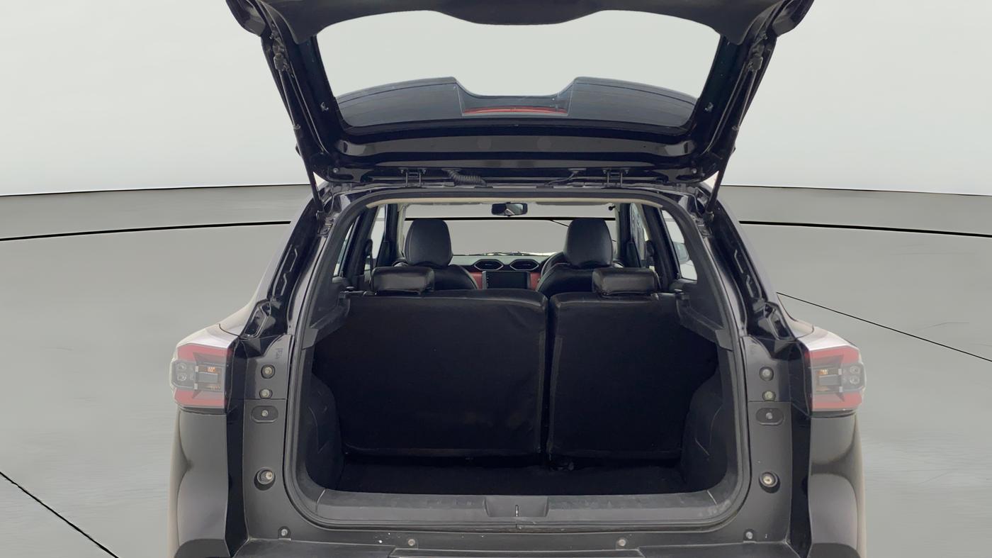 2022 Nissan MAGNITE XV TURBO RED EDITION, Petrol, Manual, 31,741 km, Boot Open Zoomed View