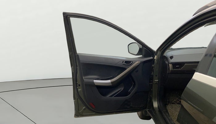 2022 Tata NEXON XM SUNROOF PETROL, Petrol, Manual, 24,651 km, LHS Front Door