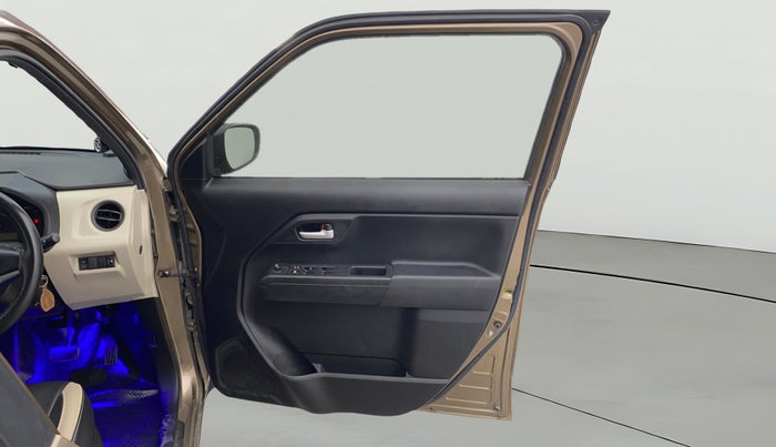 2021 Maruti New Wagon-R VXI (O) 1.2 AMT, Petrol, Automatic, 31,326 km, RHS Front Door