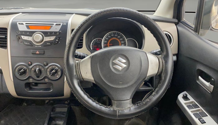 2015 Maruti Wagon R 1.0 VXI, Petrol, Manual, 67,427 km, Steering Wheel Close Up