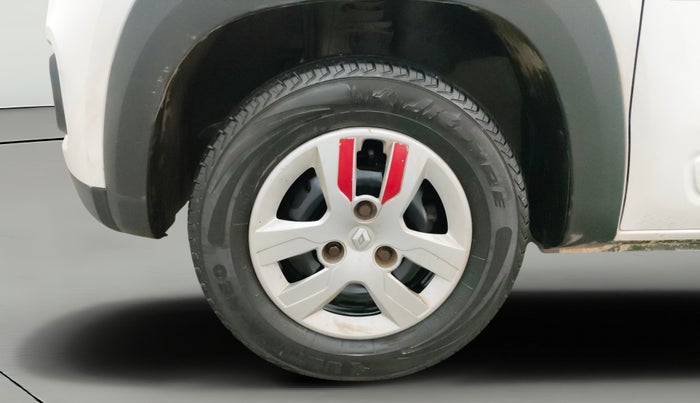 2016 Renault Kwid RXL, Petrol, Manual, 80,826 km, Left Front Wheel