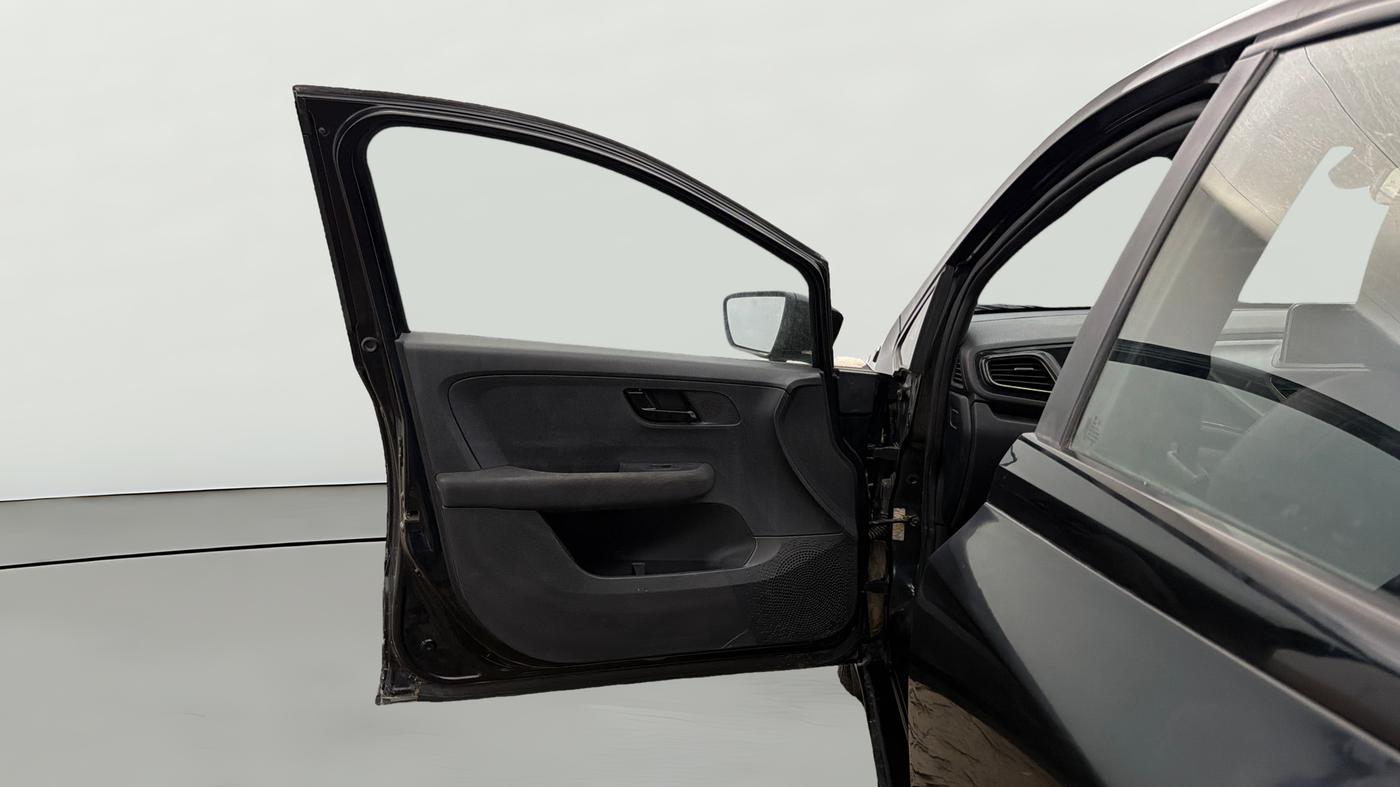 2021 Tata ALTROZ XZ PLUS PETROL DARK EDITION, Petrol, Manual, 42,772 km, LHS Front Door