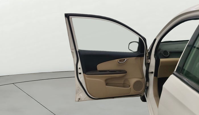 2013 Honda Brio VX AT, Petrol, Automatic, 62,258 km, LHS Front Door