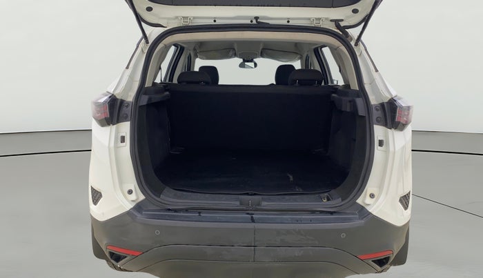 2023 Tata Harrier XE 2.0L KRYOTEC, Diesel, Manual, 1,04,313 km, Boot Open Zoomed View