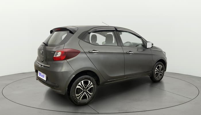 2022 Tata Tiago XZ PLUS CNG, CNG, Manual, 27,971 km, Right Back Diagonal