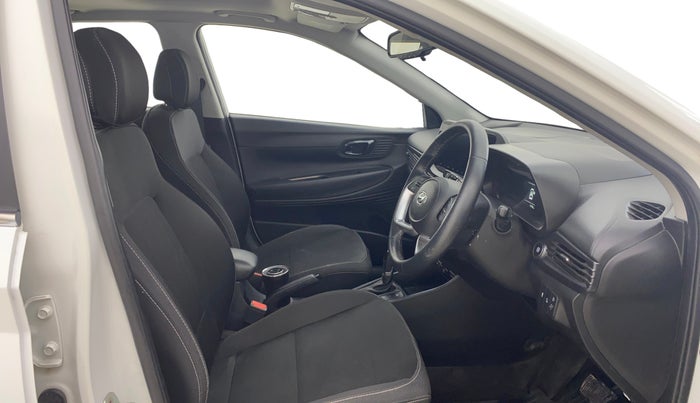 2022 Hyundai NEW I20 ASTA (O) 1.2 AT, Petrol, Automatic, 11,797 km, Right Side Front Door Cabin