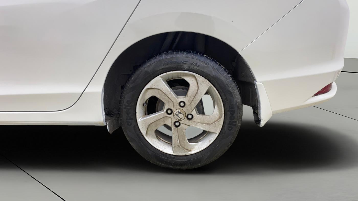2015 Honda City 1.5L I-VTEC VX CVT, Petrol, Automatic, 1,04,375 km, Left Rear Wheel