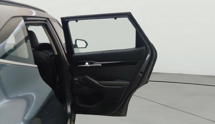 2022 KIA SELTOS GTX PLUS DCT 1.4 PETROL, Petrol, Automatic, 1,02,546 km, RHS Rear Door