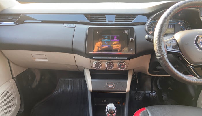 2022 Renault TRIBER RXT, CNG, Manual, 61,803 km, Air Conditioner