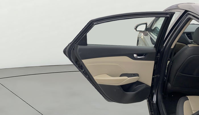 2019 Hyundai Verna 1.6 VTVT SX (O) AT, Petrol, Automatic, 48,723 km, LHS Rear Door