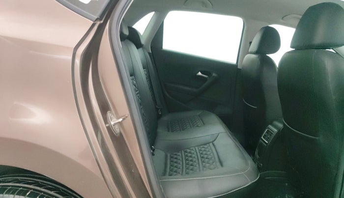 2020 Volkswagen Polo HIGHLINE PLUS 1.0L TSI, Petrol, Manual, 42,149 km, Right Side Rear Door Cabin