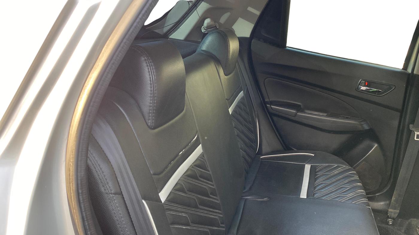 2020 Maruti Swift VXI AMT, Petrol, Automatic, 72,263 km, Right Side Rear Door Cabin