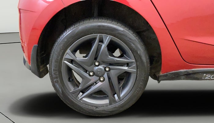 2021 Hyundai NEW I20 SPORTZ 1.2 AT, Petrol, Automatic, 32,918 km, Right Rear Wheel