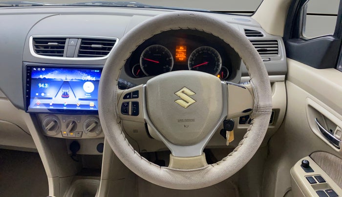 2013 Maruti Ertiga ZDI, Diesel, Manual, 1,21,628 km, Steering Wheel Close Up