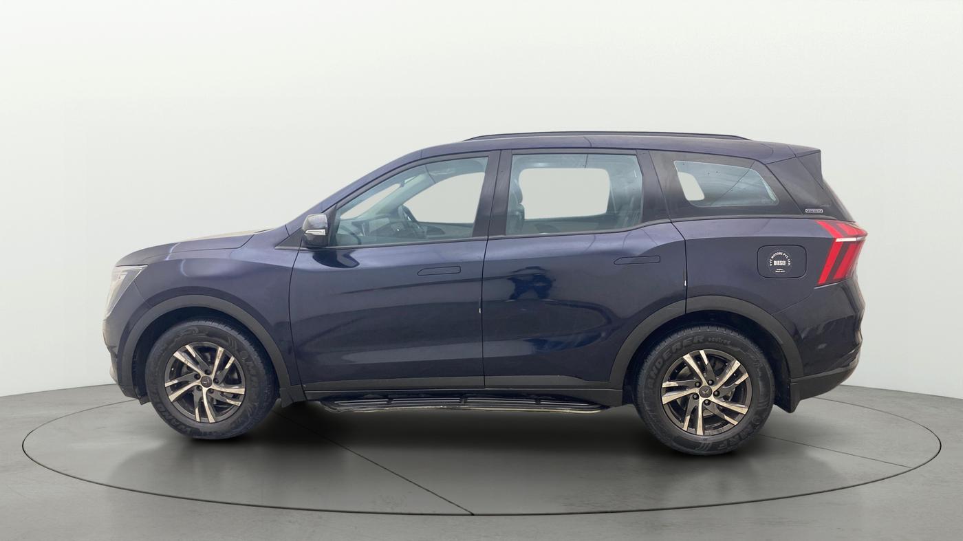 2023 Mahindra XUV700 AX 5 D AT 7 STR, Diesel, Automatic, 40,486 km, Left Side