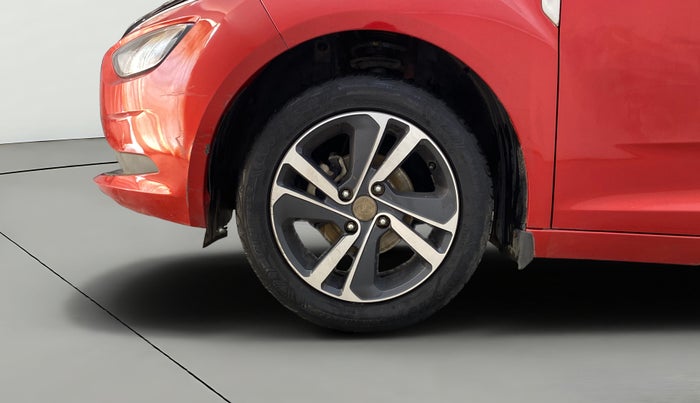 2023 Tata ALTROZ XZ PLUS O SUNROOF CNG, CNG, Manual, 30,355 km, Left Front Wheel