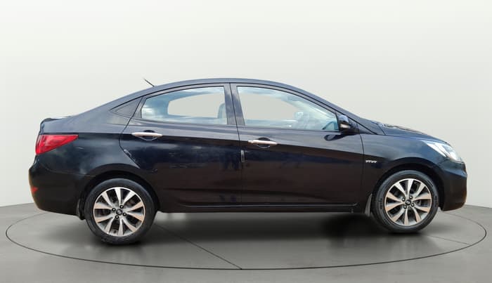2014 Hyundai Verna FLUIDIC 1.4 VTVT CX, Petrol, Manual, 90,399 km, Right Side View