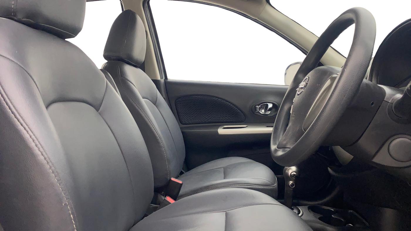 2016 Nissan Micra XV CVT, Petrol, Automatic, 74,634 km, Right Side Front Door Cabin