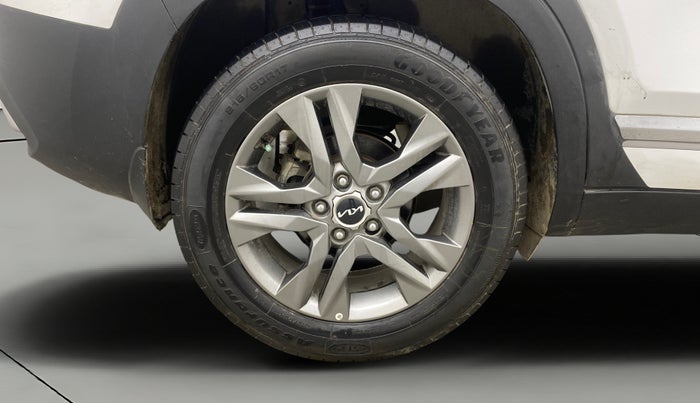 2023 KIA SELTOS HTX PETROL 1.5, Petrol, Manual, 29,874 km, Right Rear Wheel