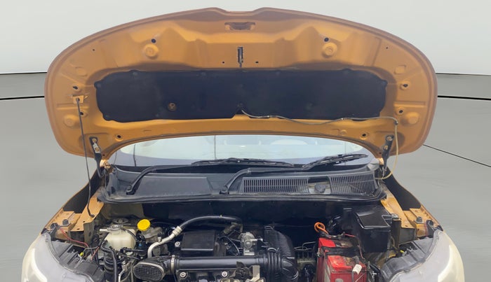 2019 Renault TRIBER RXZ, Petrol, Manual, 63,485 km, Open Bonet