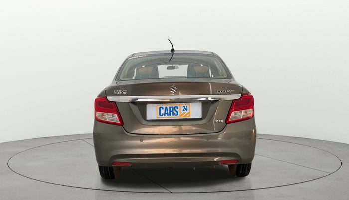2018 Maruti Dzire ZDI, Diesel, Manual, 42,424 km, Back/Rear