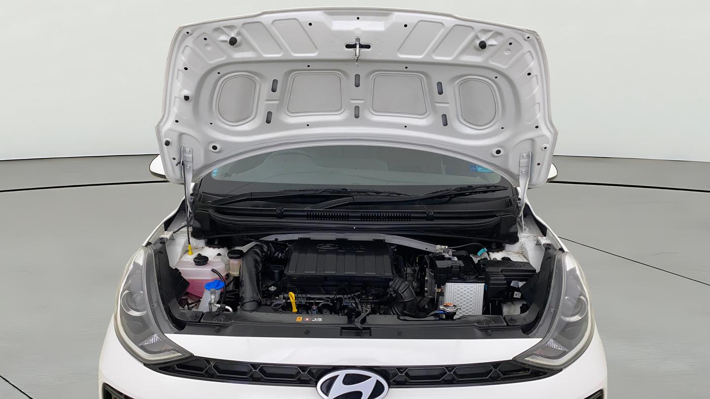 2024 Hyundai AURA SX 1.2 (O), Petrol, Manual, 9,239 km, Open Bonet
