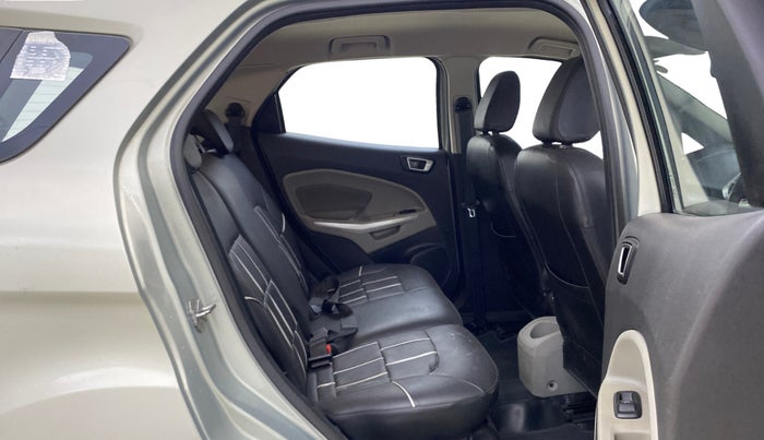 2015 Ford Ecosport TITANIUM 1.0L ECOBOOST, Petrol, Manual, 52,331 km, Right Side Rear Door Cabin