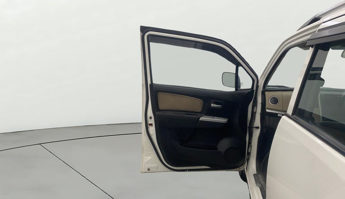 2018 Maruti Wagon R 1.0 LXI CNG, CNG, Manual, 95,321 km, LHS Front Door