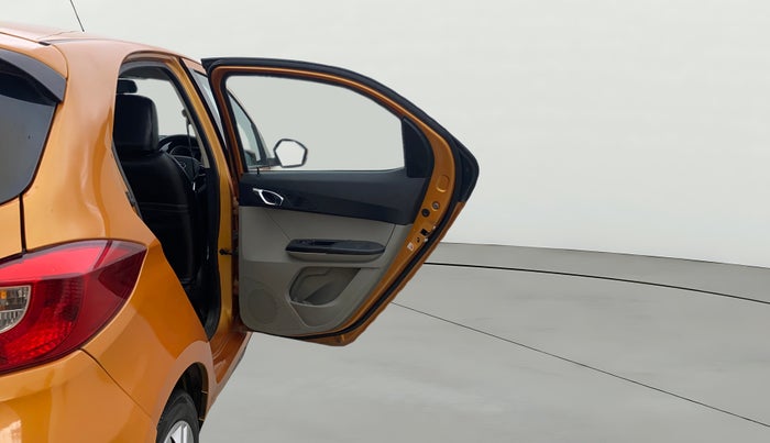 2016 Tata Tiago XZ PETROL, Petrol, Manual, 62,834 km, RHS Rear Door
