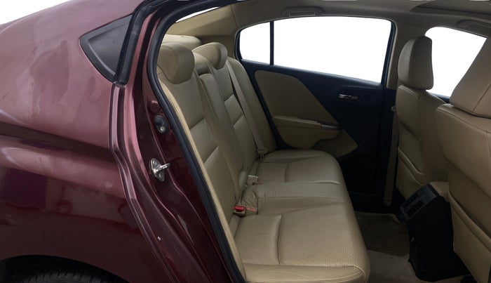 2016 Honda City 1.5L I-VTEC VX (O) MT, Petrol, Manual, 75,965 km, Right Side Rear Door Cabin