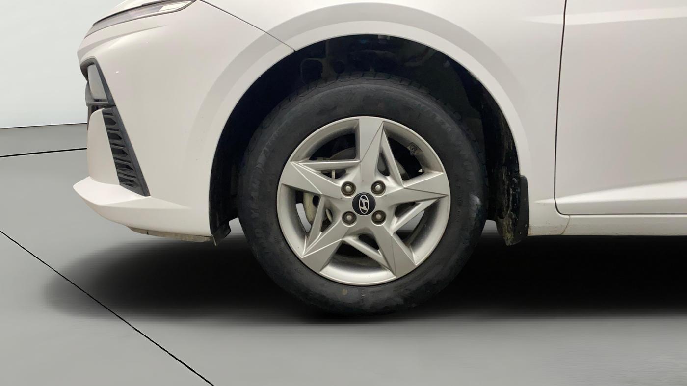 2023 Hyundai Verna S MT 1.5 MPI, Petrol, Manual, 48,136 km, Left Front Wheel