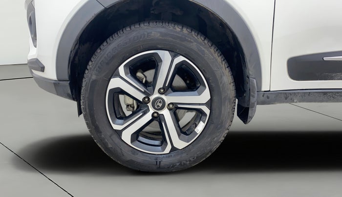 2023 Tata NEXON XZA PLUS PETROL, Petrol, Automatic, 9,177 km, Left Front Wheel