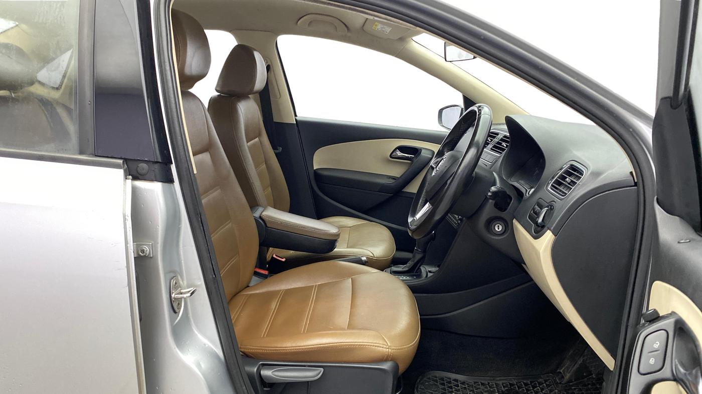 2021 Skoda Rapid AMBITION AT TSI, Petrol, Automatic, 1,11,308 km, Right Side Front Door Cabin