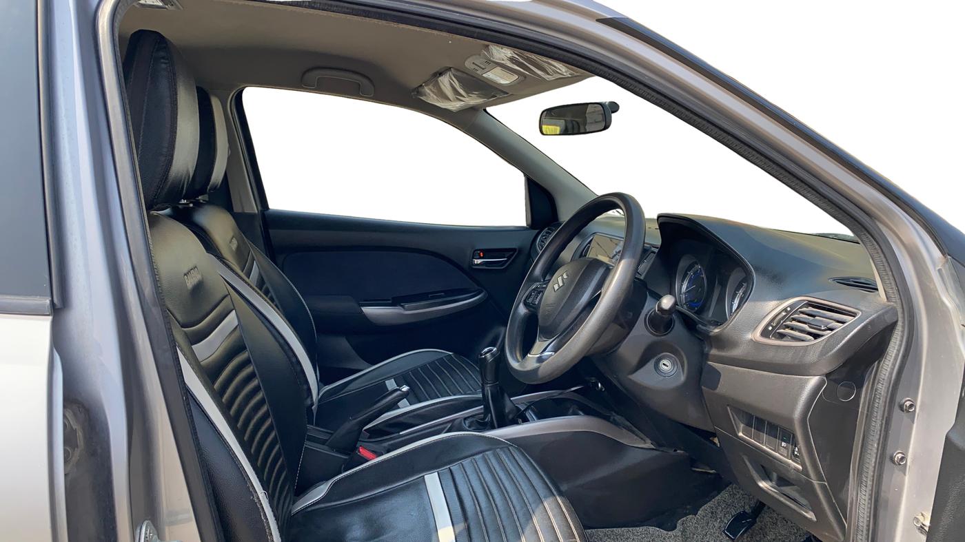 2020 Maruti Baleno DELTA PETROL 1.2, Petrol, Manual, 66,304 km, Right Side Front Door Cabin