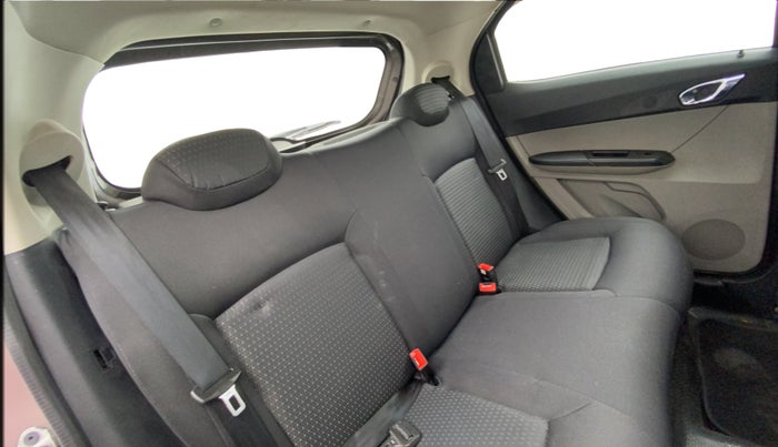 2018 Tata Tiago XZA PETROL, Petrol, Automatic, 99,435 km, Right Side Rear Door Cabin
