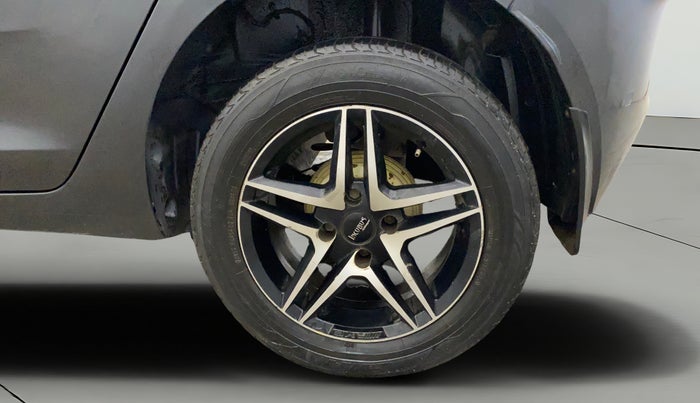 2020 Tata ALTROZ XM PETROL, Petrol, Manual, 63,444 km, Left Rear Wheel