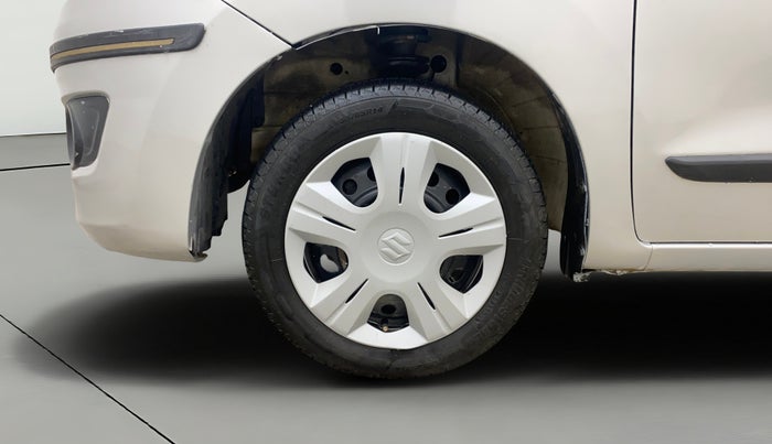 2014 Maruti Wagon R 1.0 VXI, Petrol, Manual, 71,841 km, Left Front Wheel