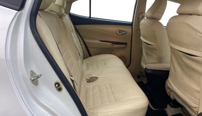 2018 Toyota YARIS G CVT, Petrol, Automatic, 65,700 km, Right Side Rear Door Cabin