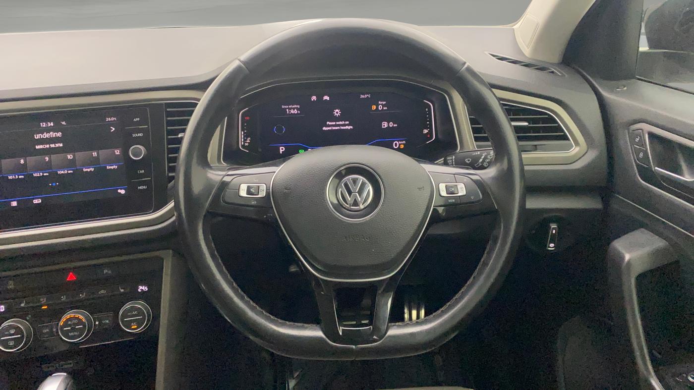 2019 Volkswagen T-ROC 1.5 TSI AT, Petrol, Automatic, 72,018 km, Steering Wheel Close Up