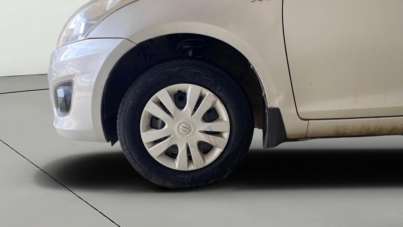2013 Maruti Swift Dzire VXI, Petrol, Manual, 29,627 km, Left Front Wheel