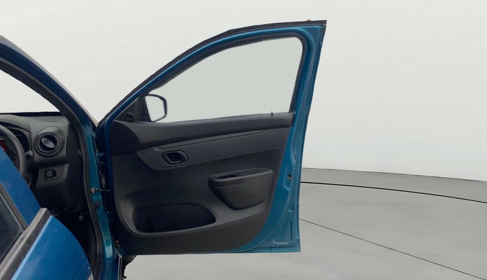 2021 Renault Kwid RXL 1.0 AMT, Petrol, Automatic, 30,112 km, RHS Front Door