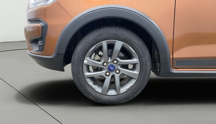 2021 Ford FREESTYLE TITANIUM 1.5 DIESEL, Diesel, Manual, 54,699 km, Left Front Wheel